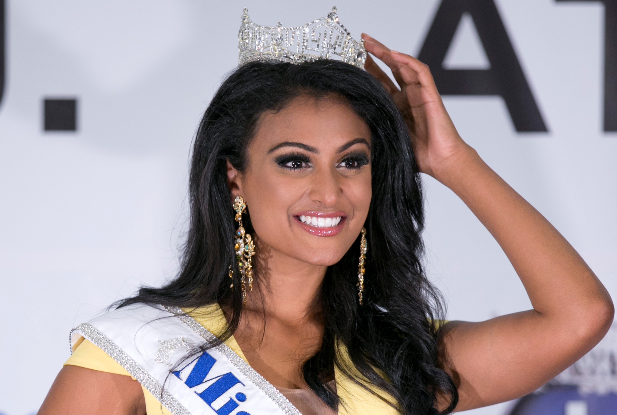 Racist Tweets Arise Immediately As First Indian American Miss America 