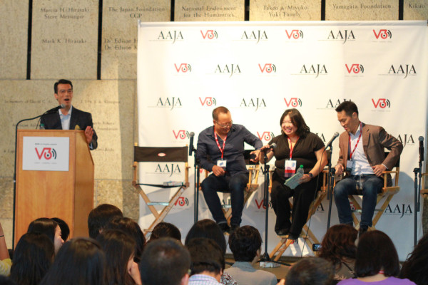 David Ono of ABC7 welcomes the crowd at the Opening Plenary about Asians in traditional media, featuring panelists Jeff Yang, Jocelyn "Joz" Wang, and Richard Lui at V3con 2012.  Photo credit: Steven Lam, on behalf of AAJA-Los Angeles