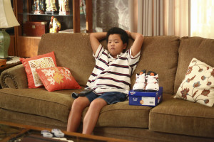 FRESH OFF THE BOAT - "Family Business Trip" - When Louis is forced to bring his family on a business trip to Gator World, Jessica learns the art of relaxation and Eddie takes on the "Death Roll." Meanwhile, Evan loses his last baby tooth but isn't ready to join the big kid club, on the season premiere of "Fresh Off the Boat," TUESDAY SEPTEMBER 22 (8:30-9:00 p.m., ET) on the ABC Television Network. (ABC/Michael Ansell) HUDSON YANG
