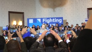 8A-2016-01-07-AAPIforHillary