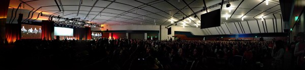2016_03_19_Silicon_Valley_Comic_Con_BTTF_panorama