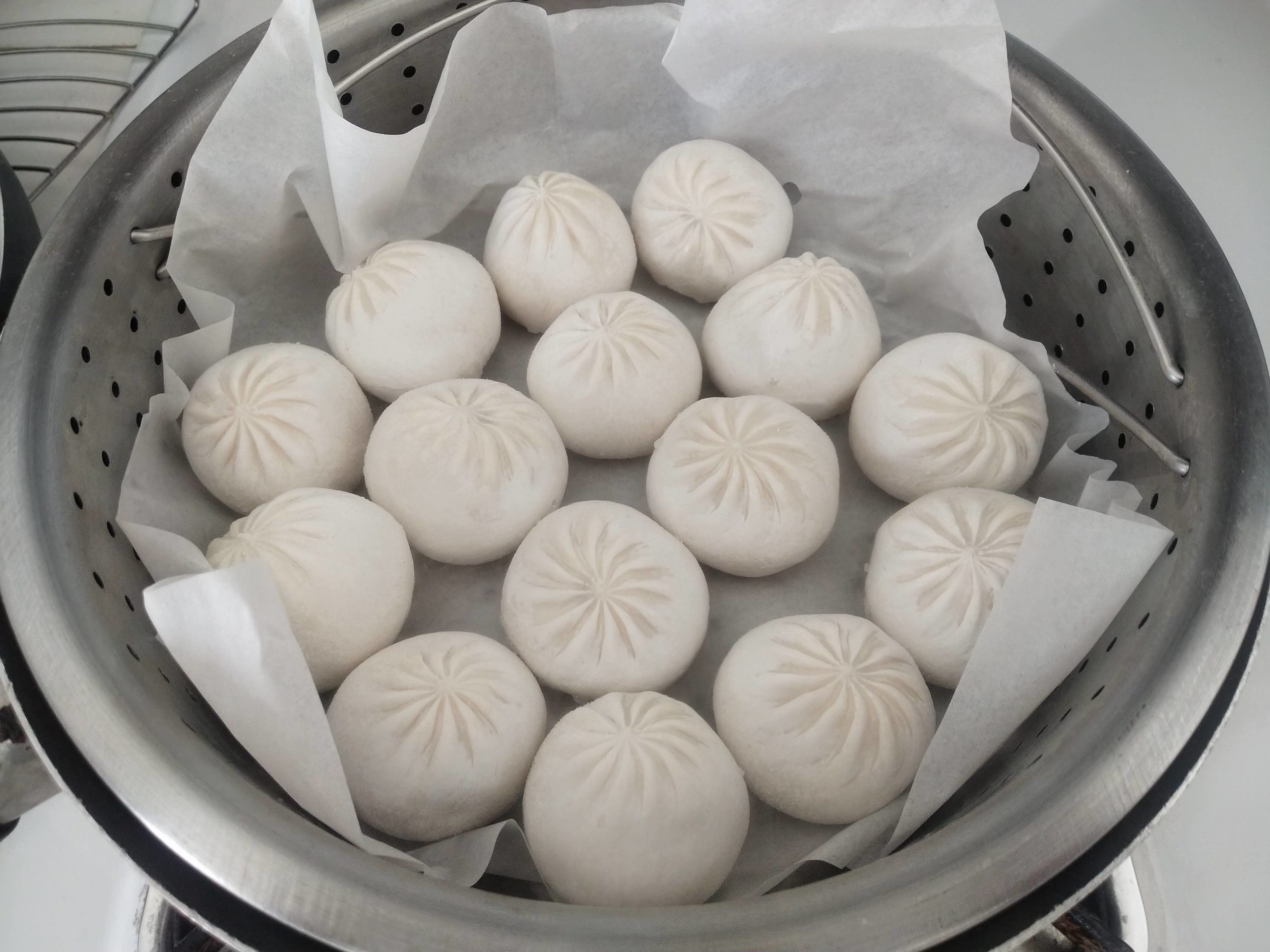 Asian American Frozen Foods: Synear's 'Pork Soup Dumplings', 8Asians