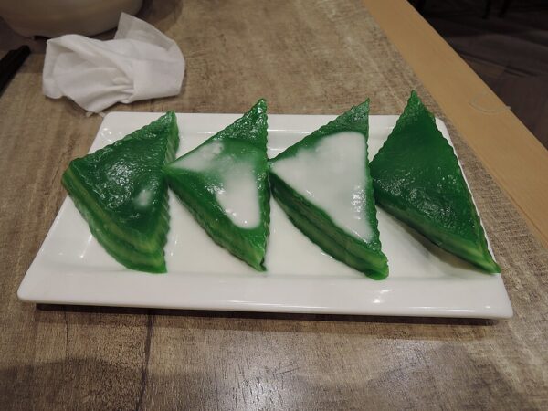pandan gelatin dessert